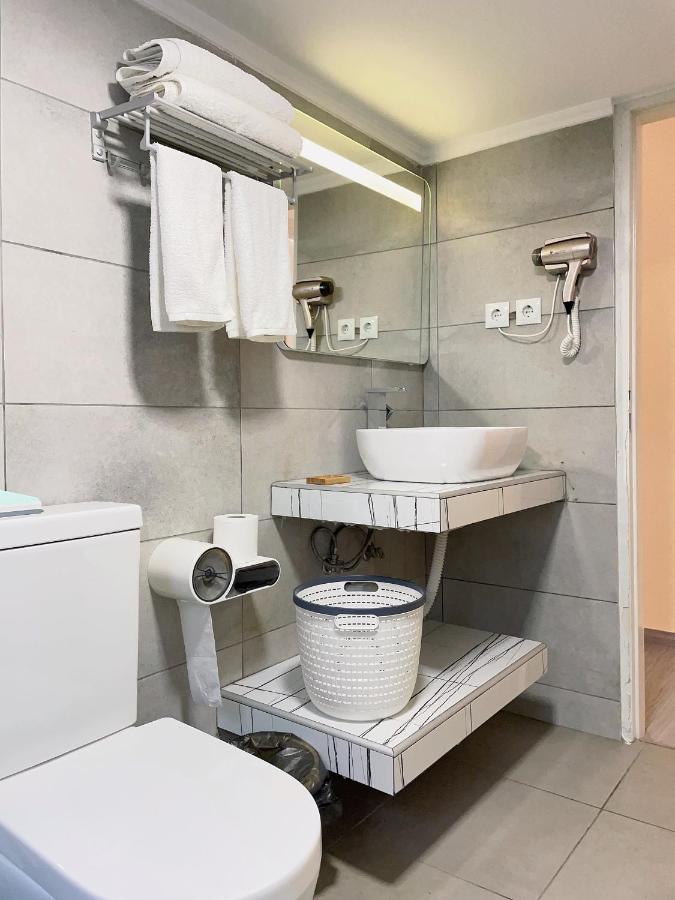 Uoohome7 Garden One Bedroom Atenas Exterior foto