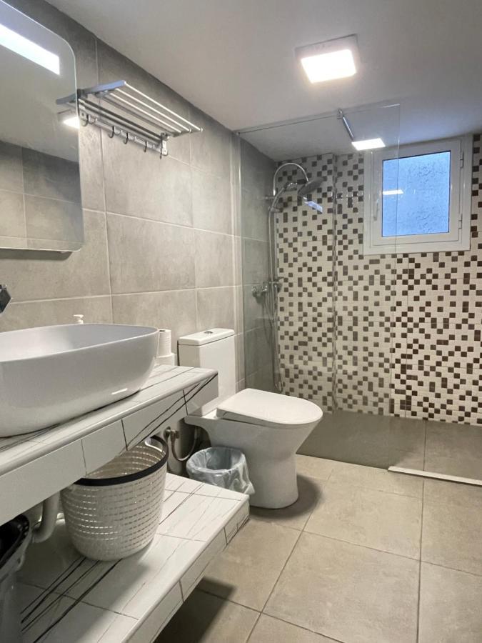Uoohome7 Garden One Bedroom Atenas Exterior foto
