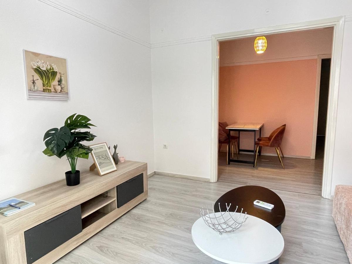 Uoohome7 Garden One Bedroom Atenas Exterior foto